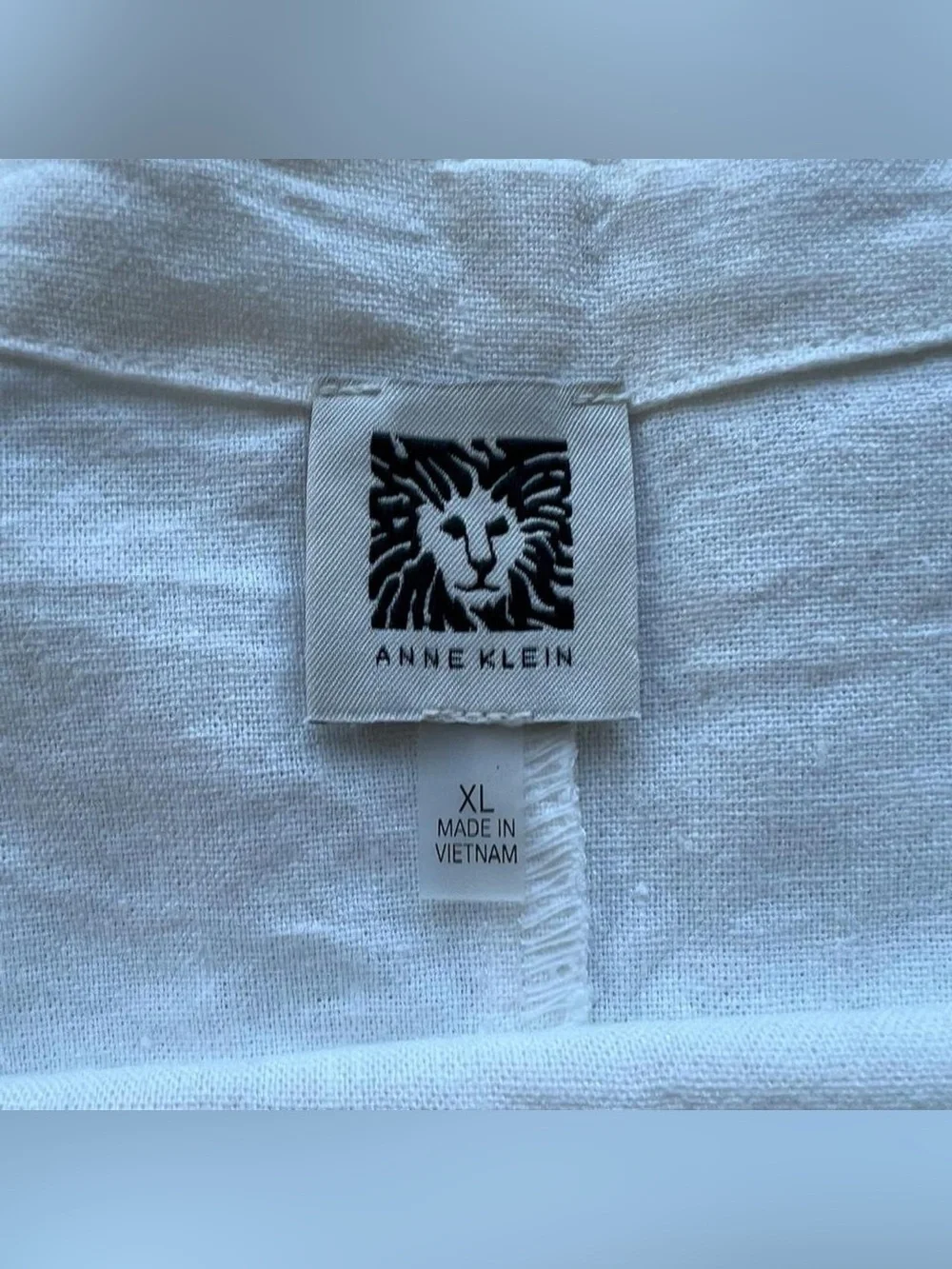 Anne Klein White Linen Short Sleeve Top - Picture 3 of 4